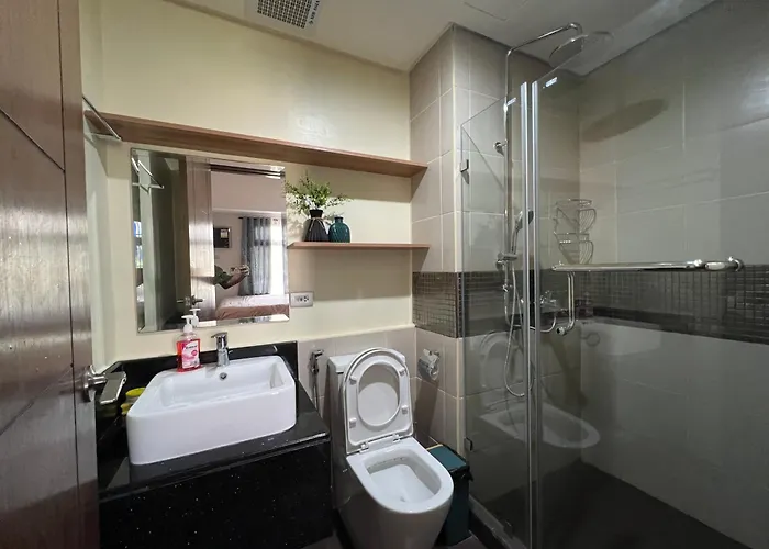 Meggy Cozy 1br In Azalea Center Себу